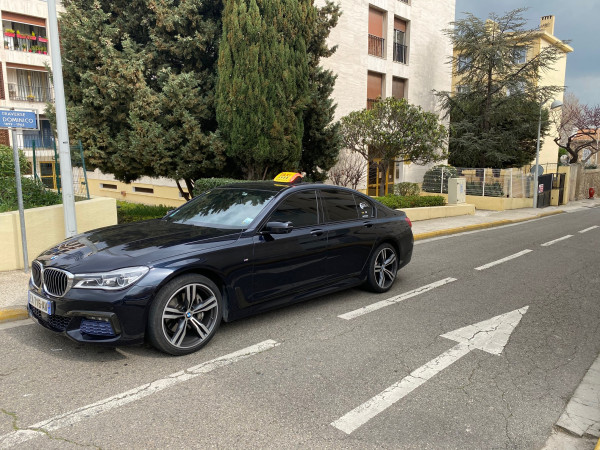 Réserver un taxi Aix-en-Provence	