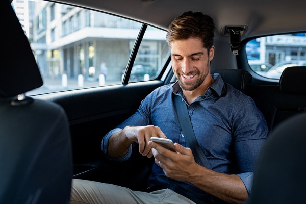 Réserver un taxi Istres	